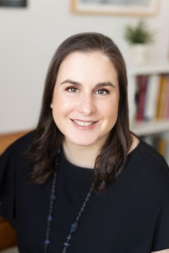 Genevieve_Loiselle_Sarah-Tailleur-photo